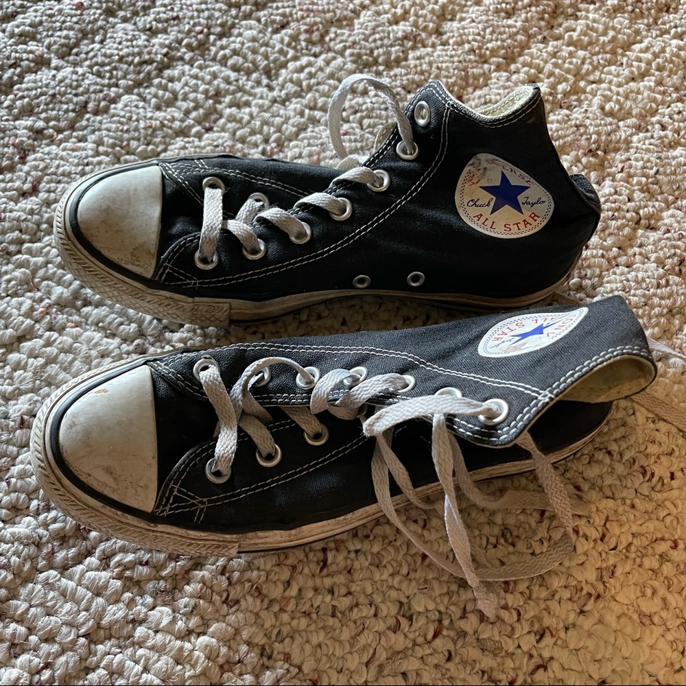 Black Converse